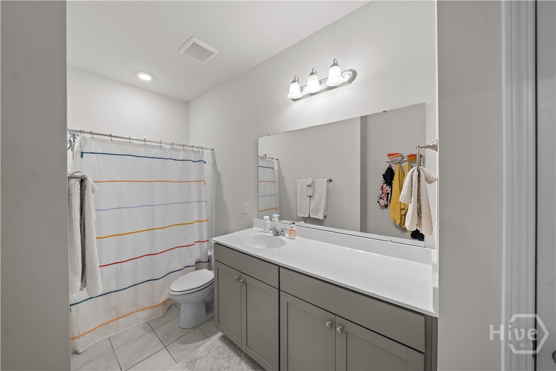 222 Benelli Drive Pooler, GA 31322 - Photo 52 of 70 Bathroom 2