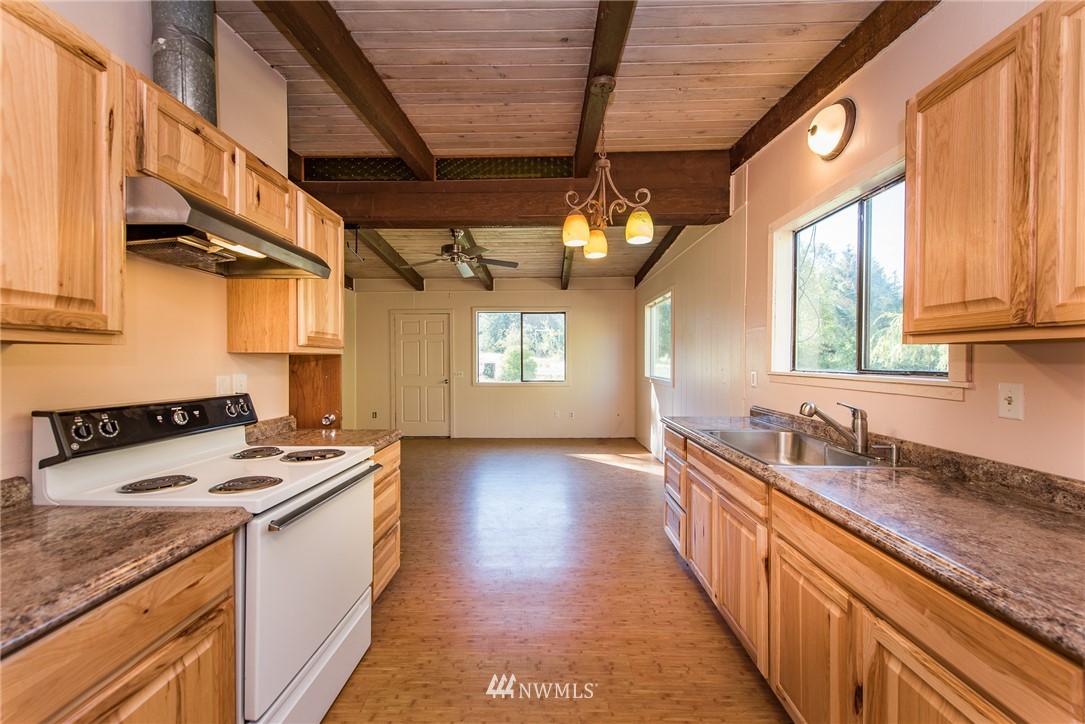 131 Bellway Road Sequim, WA 98382 - Photo 7 of 24 Gallery Image 7