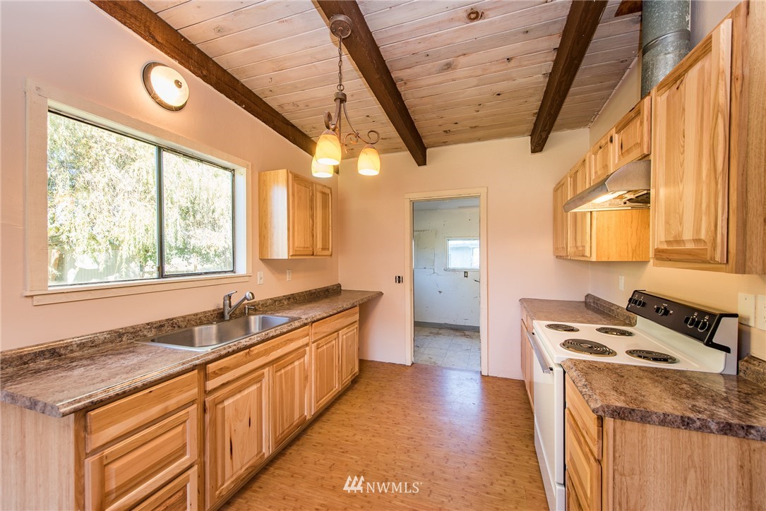131 Bellway Road Sequim, WA 98382 - Photo 8 of 24 Gallery Image 8