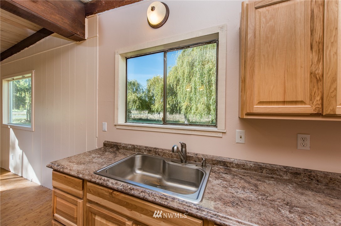 131 Bellway Road Sequim, WA 98382 - Photo 9 of 24 Gallery Image 9