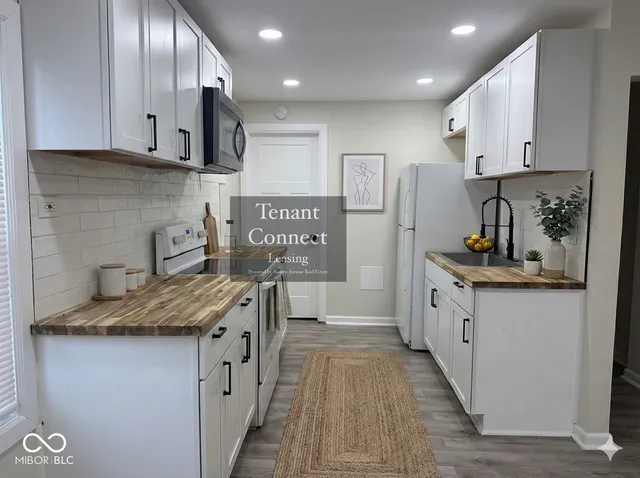 $1,200 | 2522 East 16th Street, Indianapolis, IN 46201