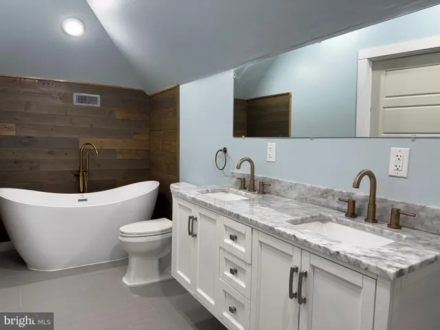 $3,300 | 208 Vineyard Road, Atco, NJ 08004