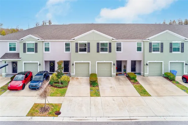 $324,900 | 11130 Crescent Deer Drive, Land O Lakes, FL 34638