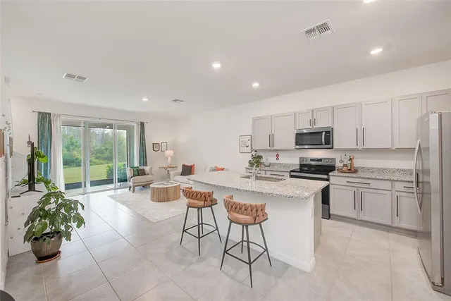 $324,900 | 11130 Crescent Deer Drive, Land O Lakes, FL 34638