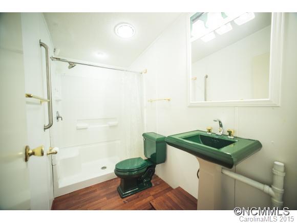1703 Newfound Road Leicester, NC 28748 - Photo 15 of 24 Gallery Image 15