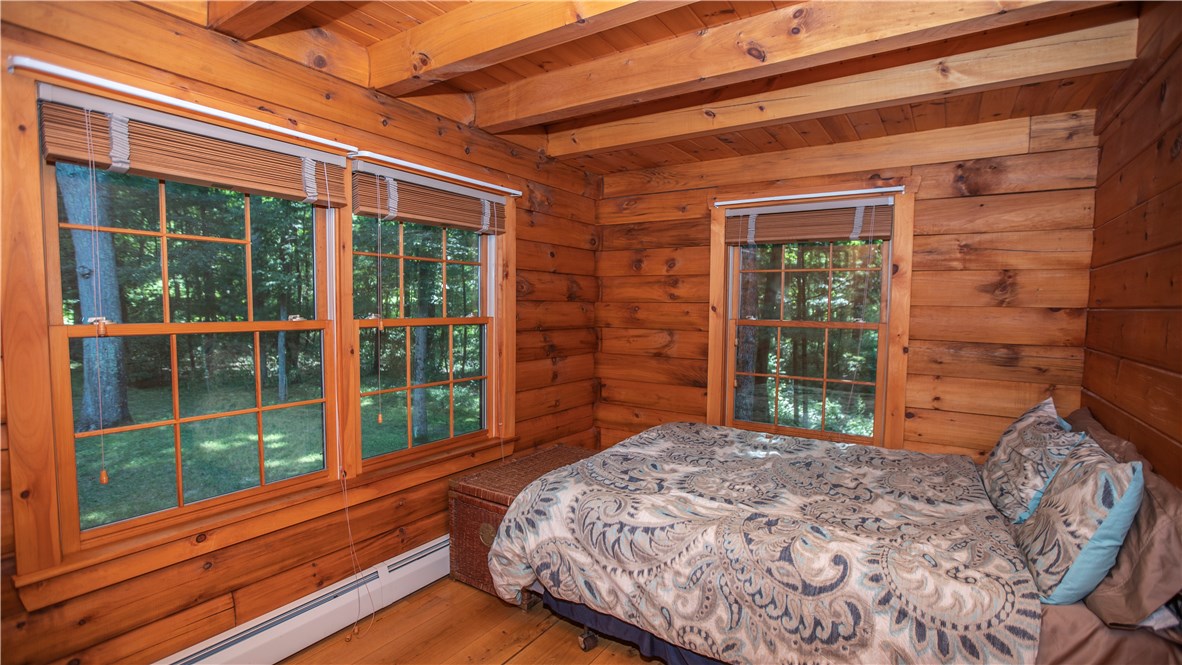 555 Whipple Road Burrillville, RI 02859 - Photo 21 of 39 Gallery Image 21