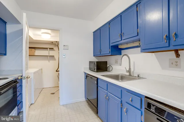 $2,300 | 7900 San Leandro Place, Unit 117D, Alexandria, VA 22309