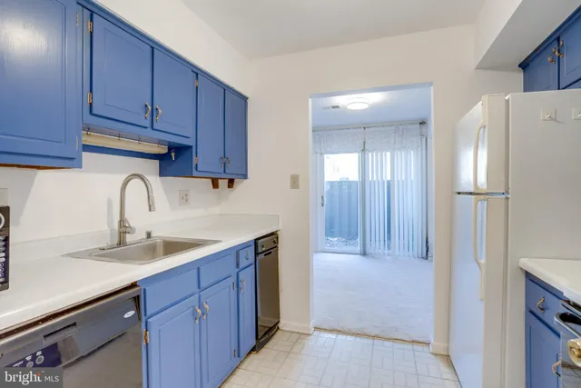 $2,300 | 7900 San Leandro Place, Unit 117D, Alexandria, VA 22309