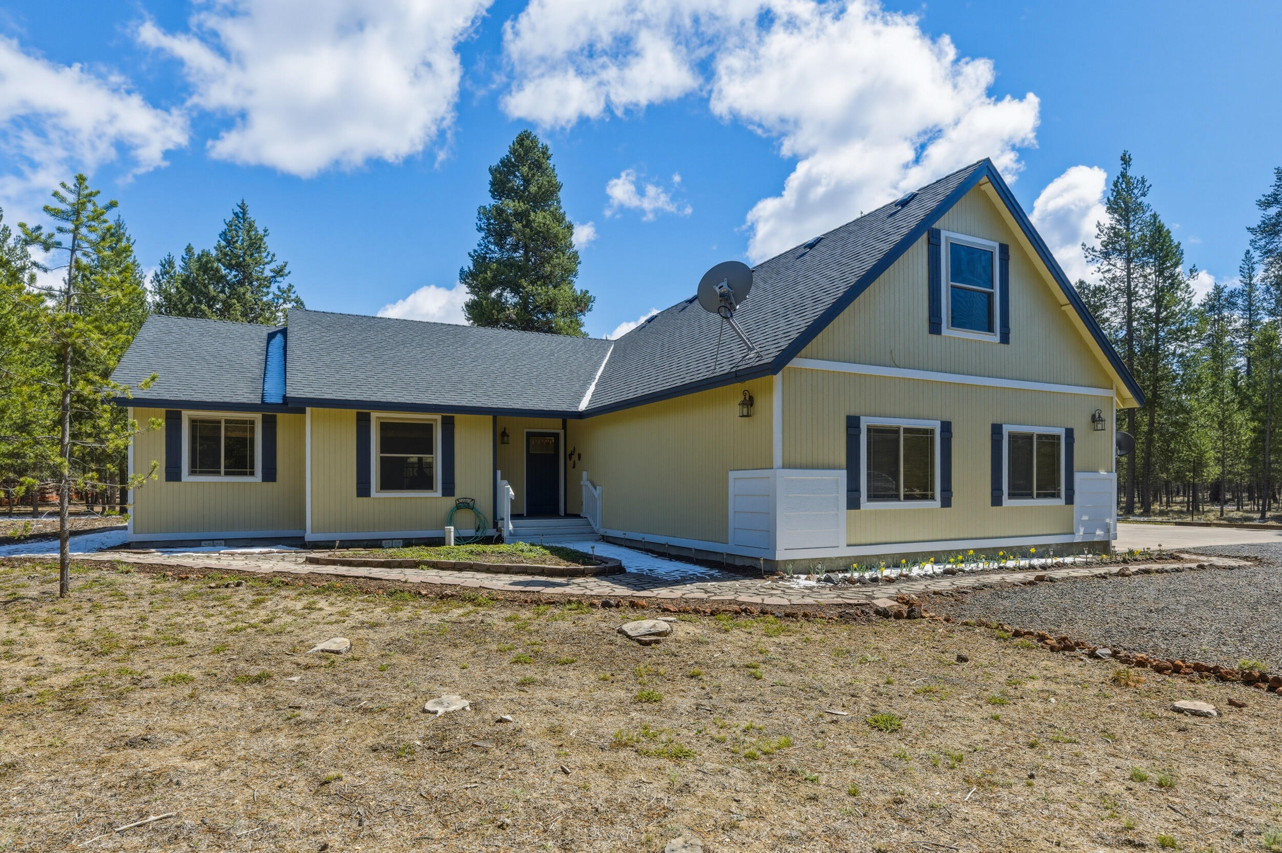 145343 Birchwood Road La Pine, OR 97739 - Photo 5 of 59 39
