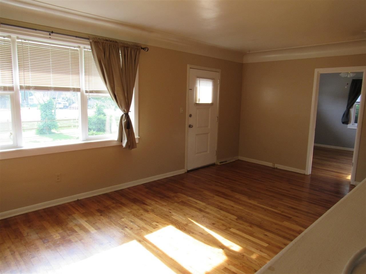 4056 Elms Road Flushing, MI 48433 - Photo 6 of 29 21464813-5.JPG