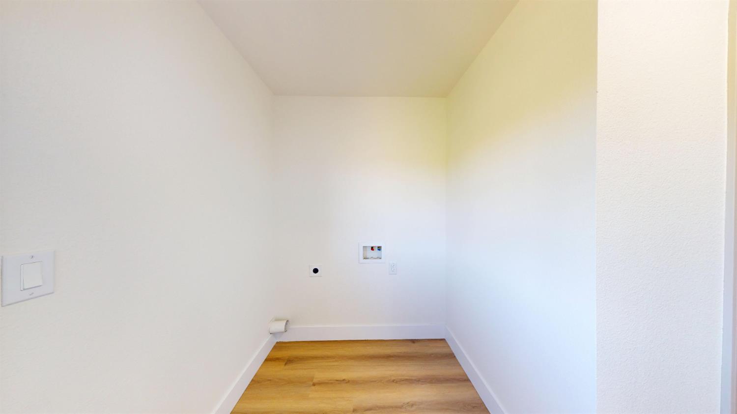 16363 Paula Road Madera, CA 93636 - Photo 20 of 30 a view of a small space