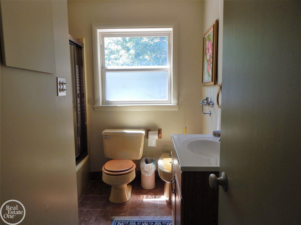8993 Crescent Beach Road Pigeon, MI 48755 - Photo 23 of 57 31353902-22.JPG