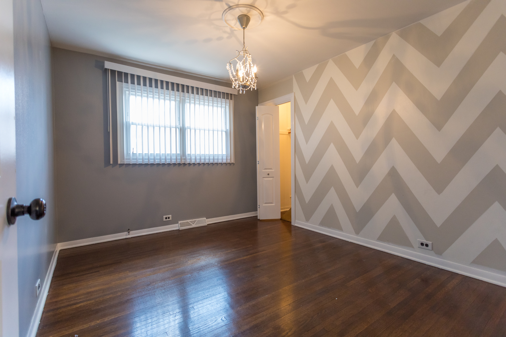4015 West 80th Place Chicago, IL 60652 - Photo 8 of 17