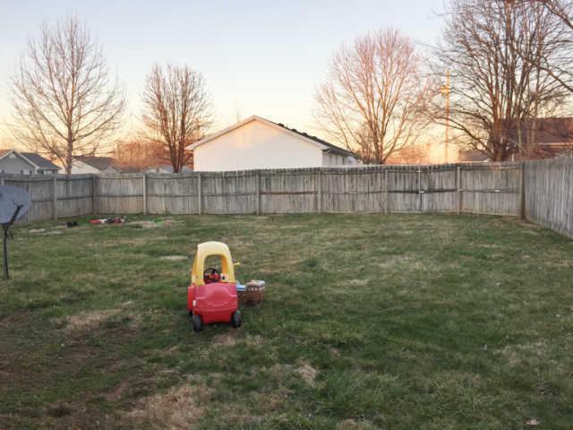 533 Foxfield Road Hopkinsville, KY 42240 - Photo 10 of 12 Gallery Image 10