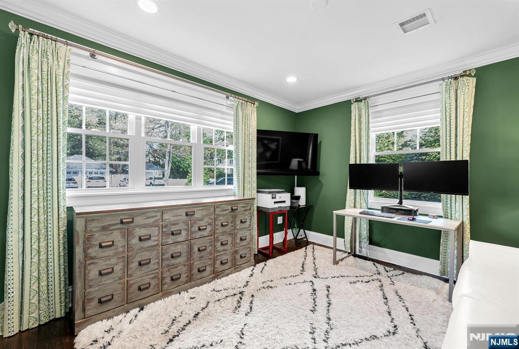 159 Hampton Place Ridgewood, NJ 07450 - Photo 27 of 50