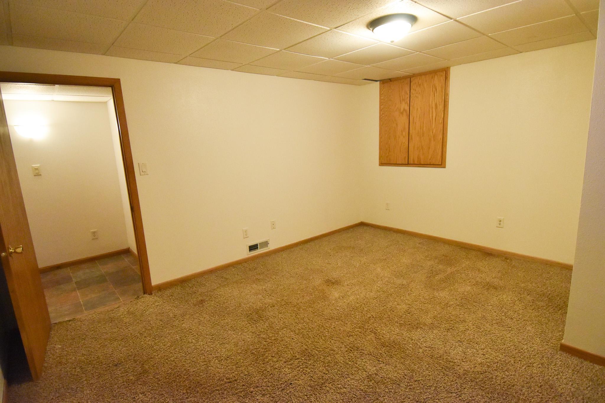 1513 Cartway Drive Thief River Falls, MN 56701 - Photo 27 of 34