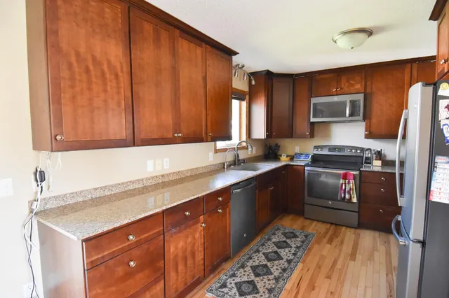 $253,000 | 1513 Cartway Drive, Thief River Falls, MN 56701