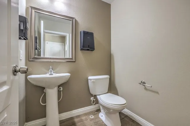 $2,095 | 7987 Delft Blue Street, Las Vegas, NV 89139