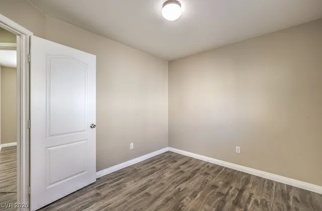 $2,095 | 7987 Delft Blue Street, Las Vegas, NV 89139