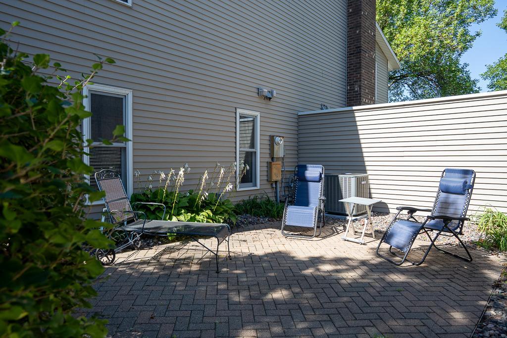 9478 Ranchview Lane North Maple Grove, MN 55369 - Photo 5 of 35 Gallery Image 5