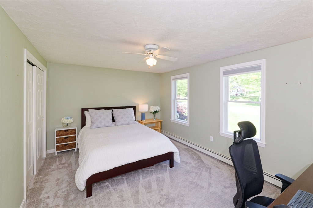 6 Chamberlain Road Uxbridge, MA 01569 - Photo 24 of 38