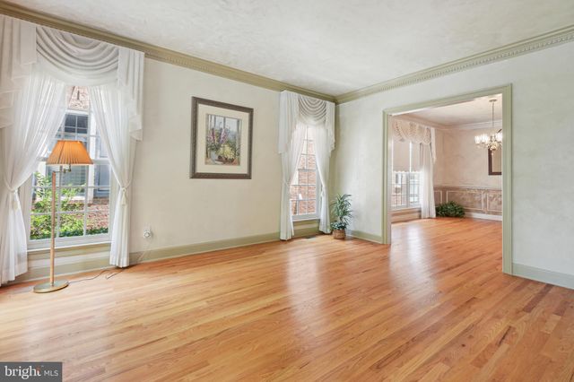 $1,150,000 | 205 Holmard Street, Gaithersburg, MD 20878