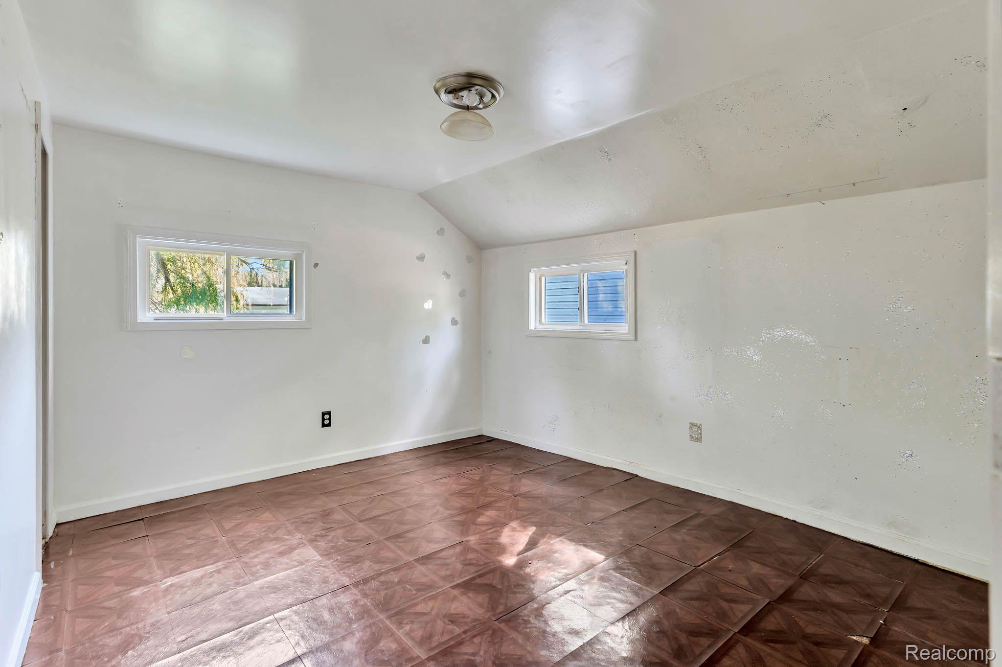 21108 Doepfer Road Warren, MI 48091 - Photo 17 of 26 Gallery Image 17