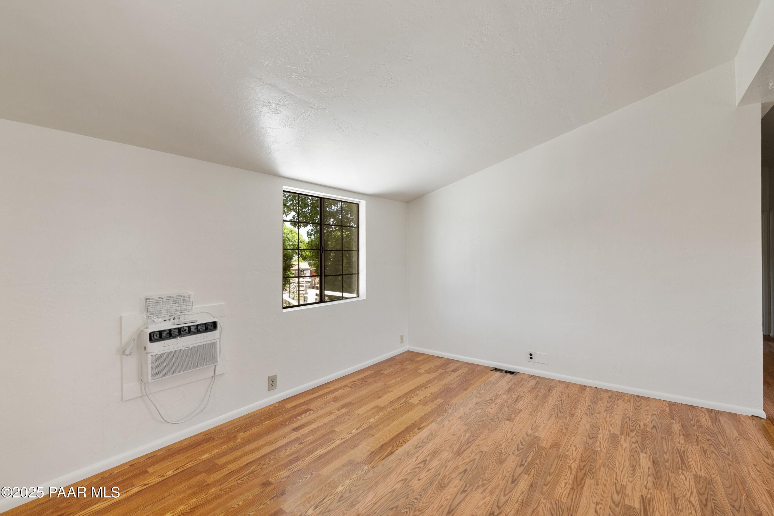 305 Aspen Road Paulden, AZ 86334 - Photo 7 of 18 004__L7A0914