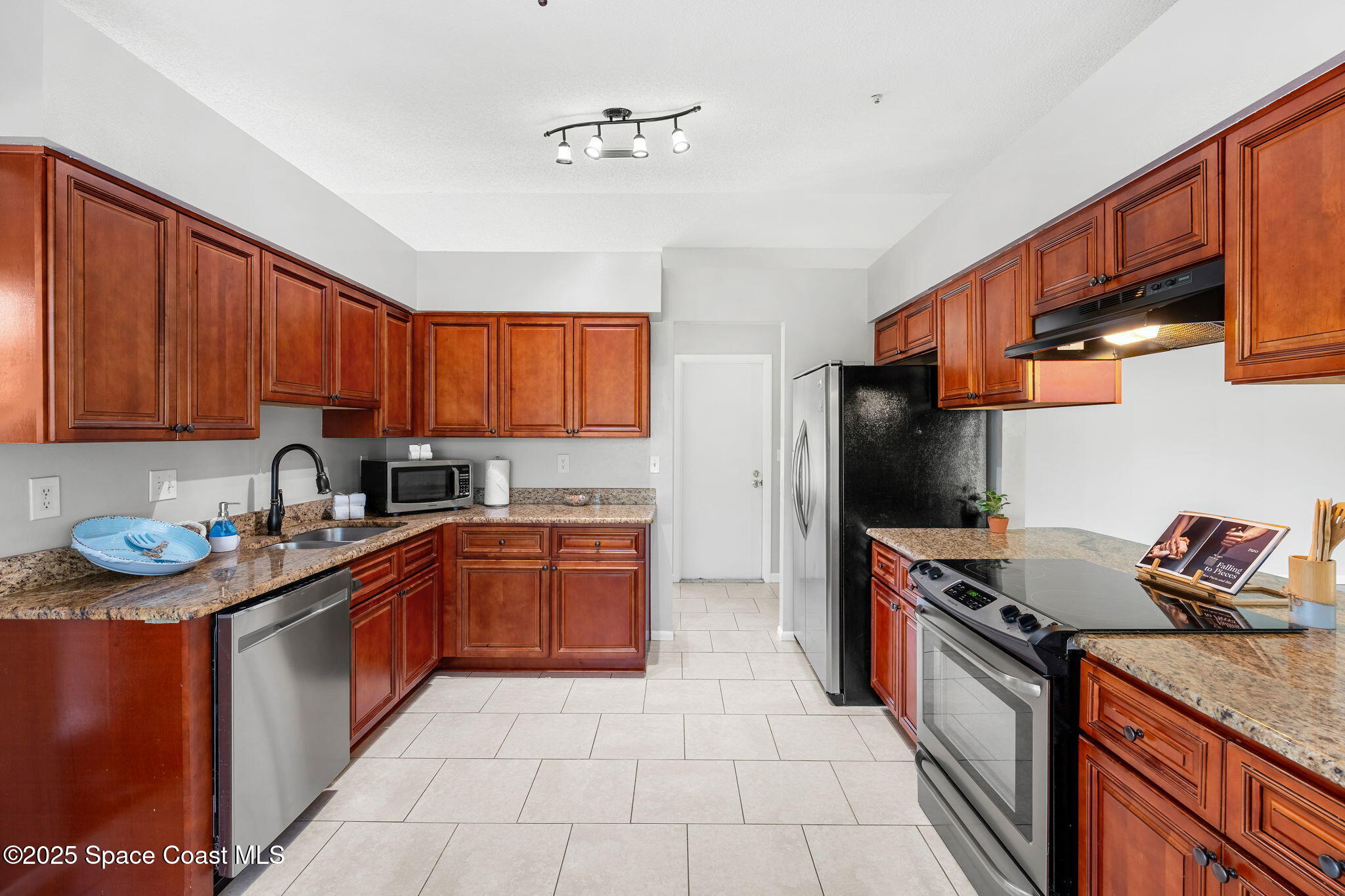 4852 Alfred Street Cocoa, FL 32927 - Photo 28 of 59 Kitchen