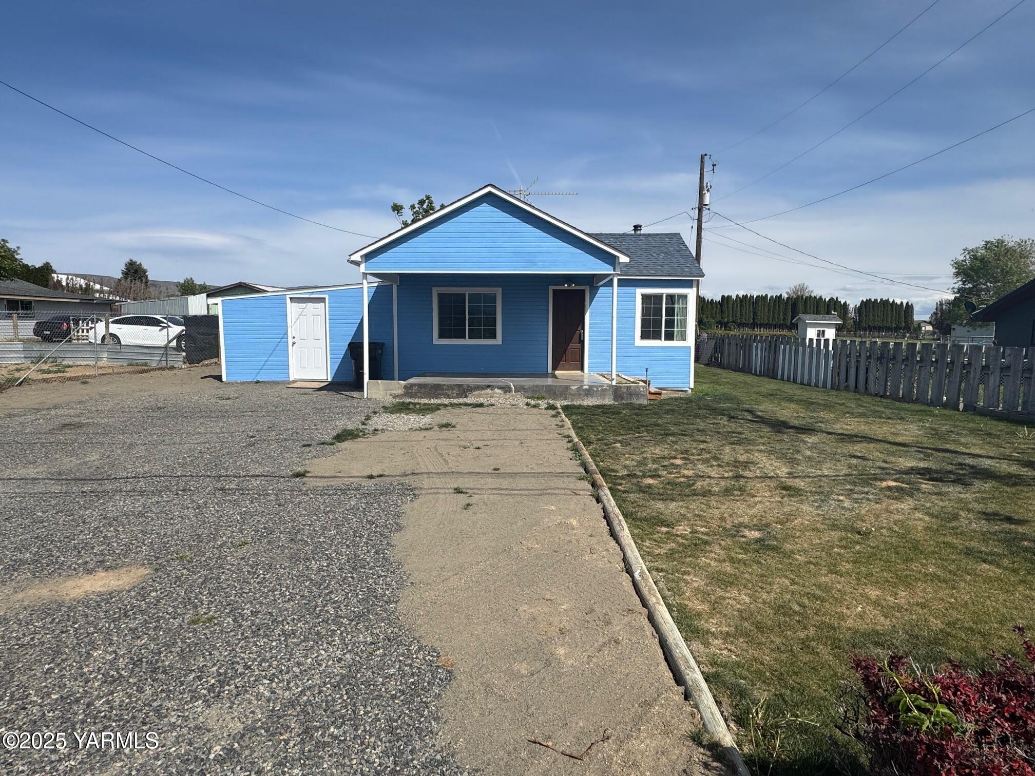1703 Beaudry Road Yakima, WA 98901 - Photo 1 of 12 IMG_7772