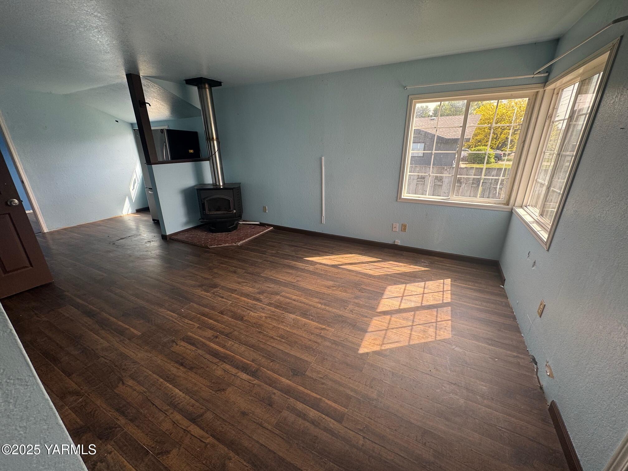 1703 Beaudry Road Yakima, WA 98901 - Photo 4 of 12 IMG_7763