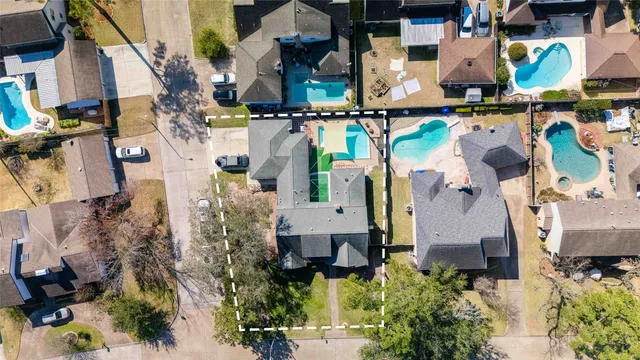 $2,700 | 11703 Parkriver Drive, Houston, TX 77070