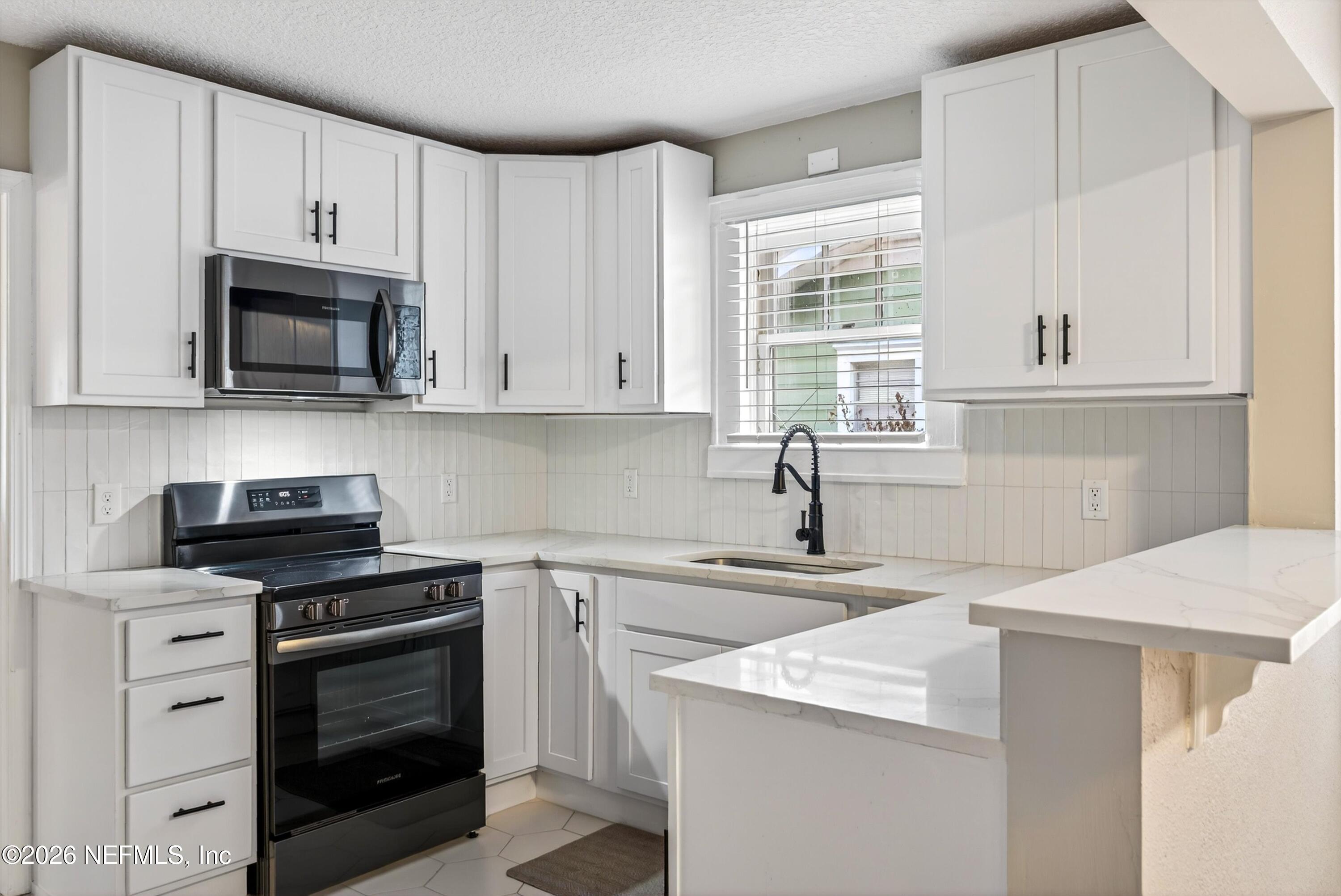 4755 French Street Jacksonville, FL 32205 - Photo 13 of 42 KITCHEN -BEST