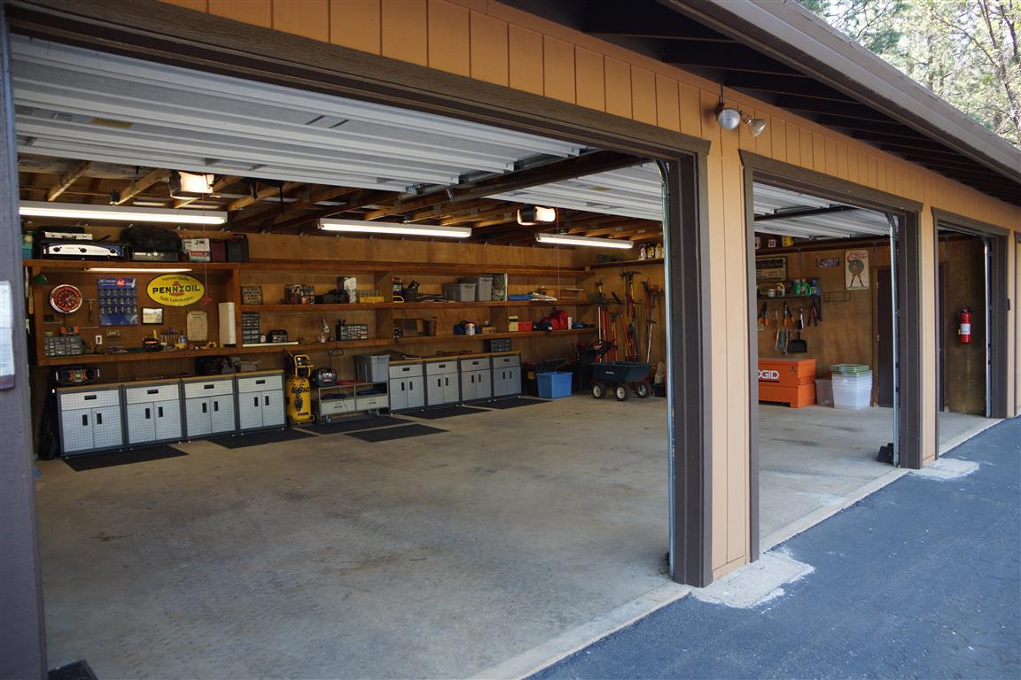 14388 Fern Road Whitmore, CA 96096 - Photo 46 of 52 a view of a room with wooden floor