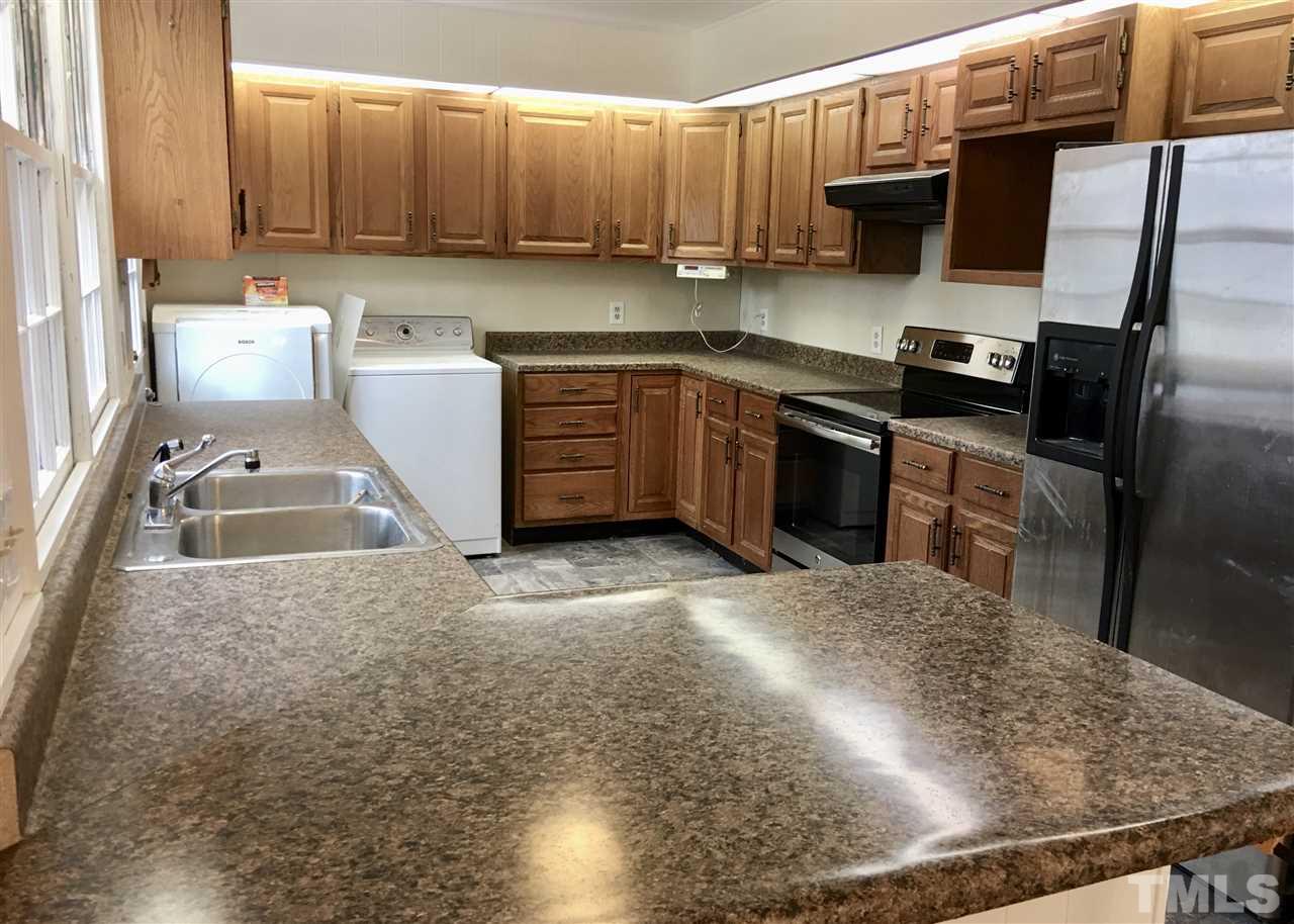 410 Ridgefield Road Chapel Hill, NC 27517 - Photo 5 of 12 Gallery Image 5