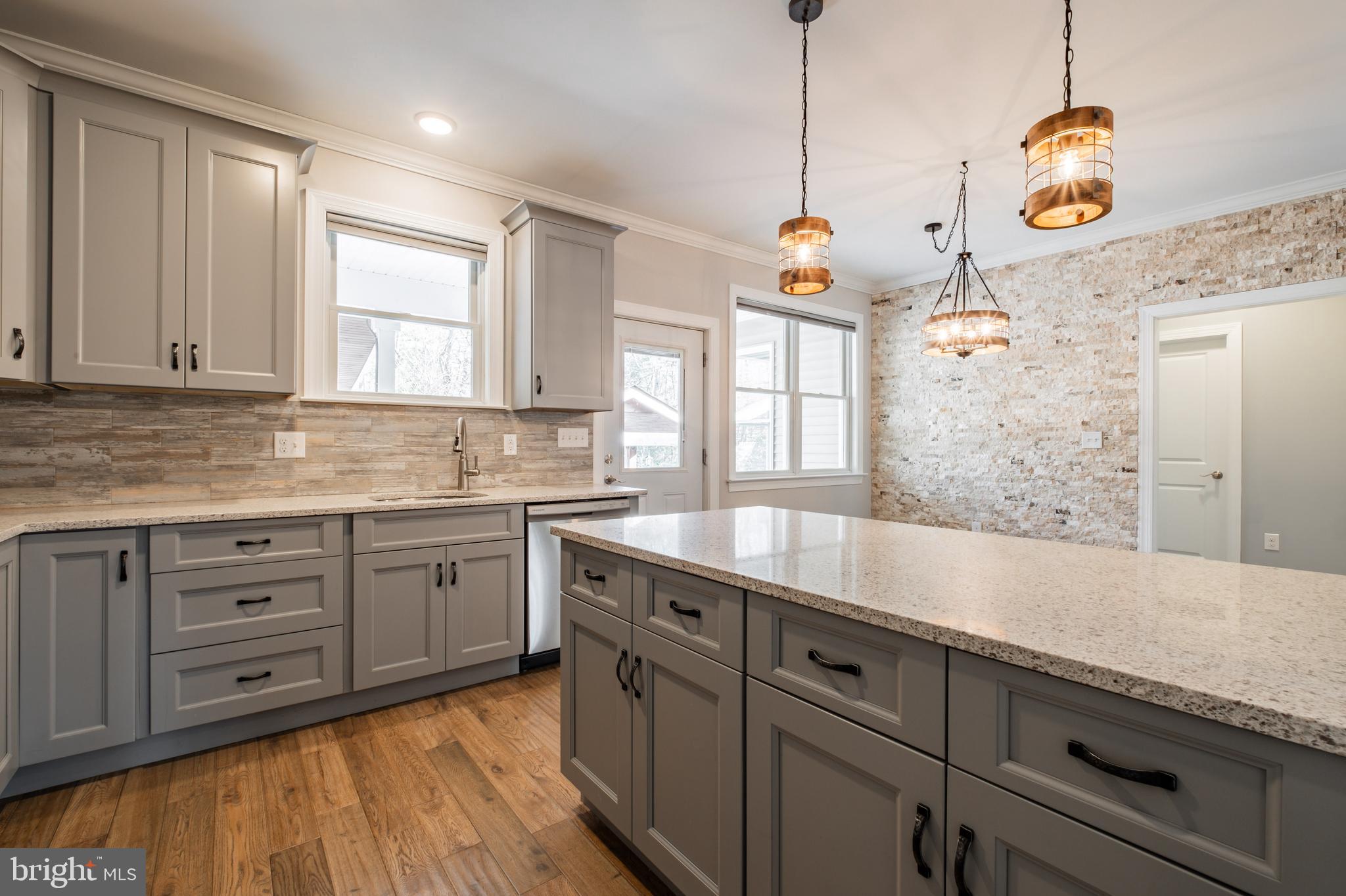 137 Cowpath Road Medford, NJ 08055 - Photo 9 of 45 Convenient Center Island