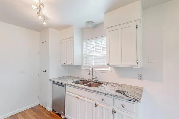 $1,875 | 6401 Melinda Court, Watauga, TX 76148