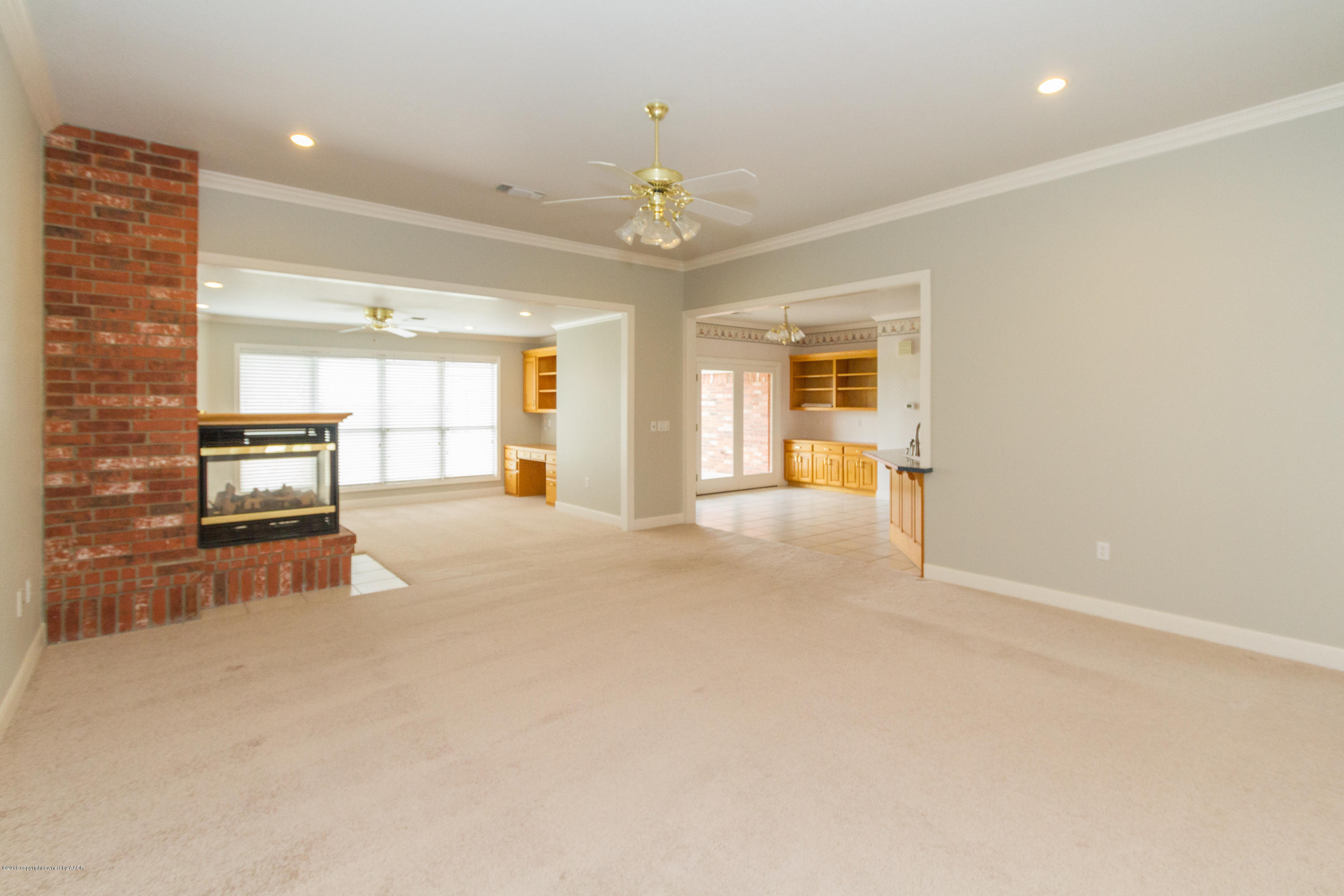 8900 Red Wing Road Amarillo, TX 79119 - Photo 3 of 27 LIVING ROOM VIEW 2