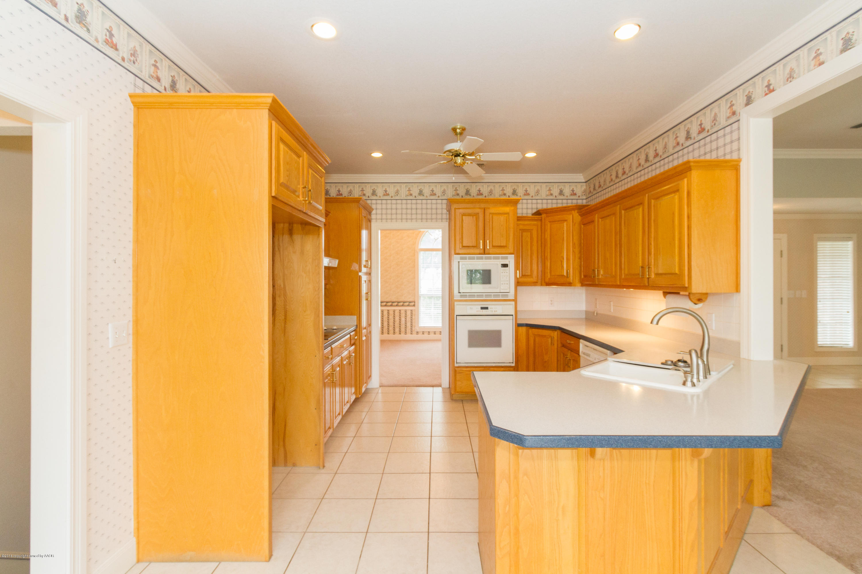 8900 Red Wing Road Amarillo, TX 79119 - Photo 7 of 27 KITCHEN VIEW 1