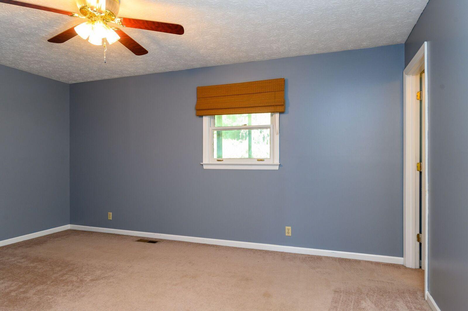 734 Greengate Road Kingsport, TN 37663 - Photo 21 of 58 ubY-ow0g