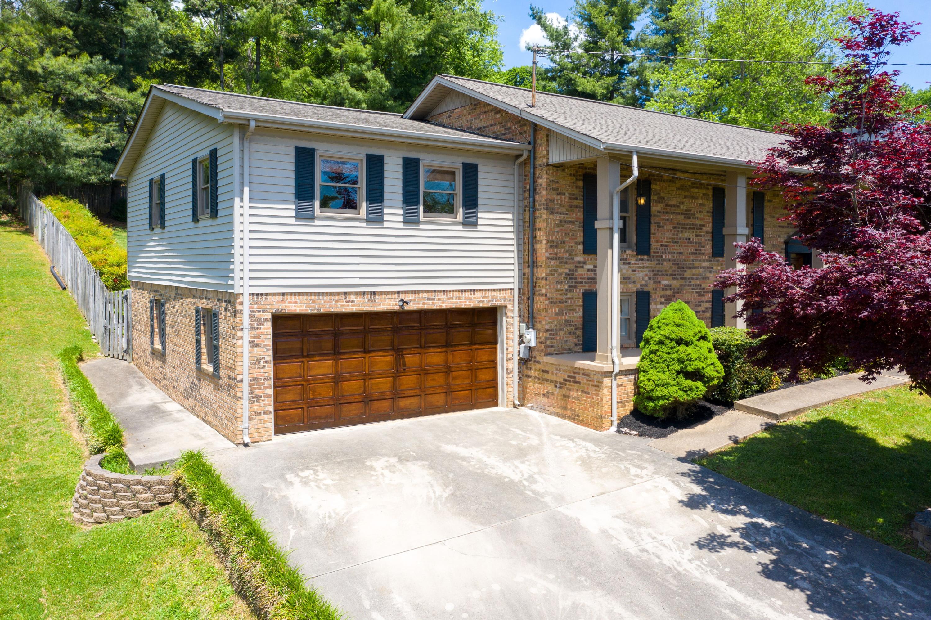 734 Greengate Road Kingsport, TN 37663 - Photo 7 of 58 8N79gp1Q