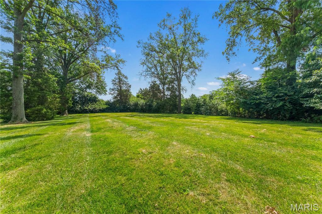 336 Babler Road St. Louis, MO 63141 - Photo 33 of 39 Gallery Image 33