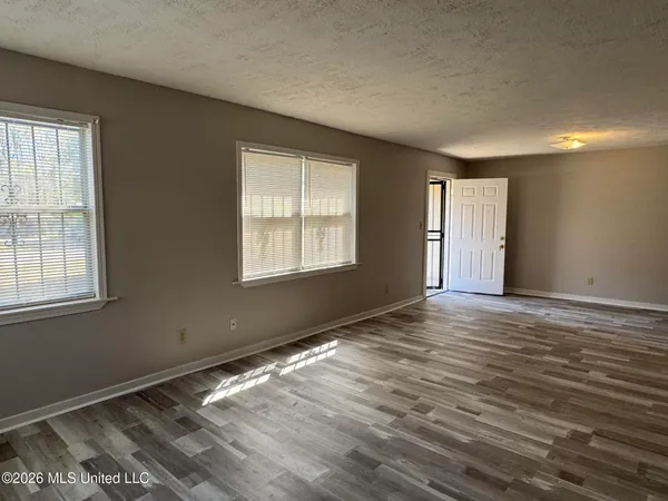 $68,700 | 3963 Meadowlane Drive, Jackson, MS 39206