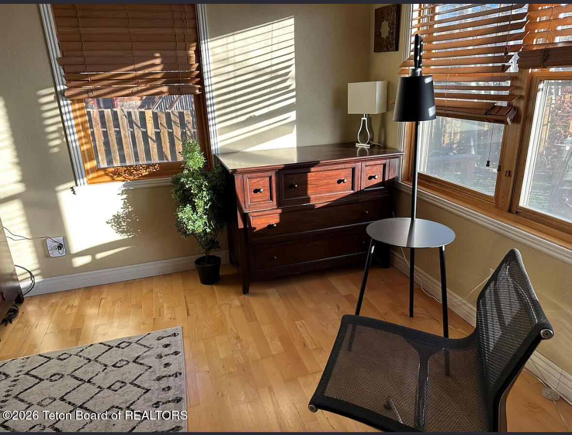 3017 Rangeview Drive Jackson, WY 83001 - Photo 11 of 28 11 Living Room Windows
