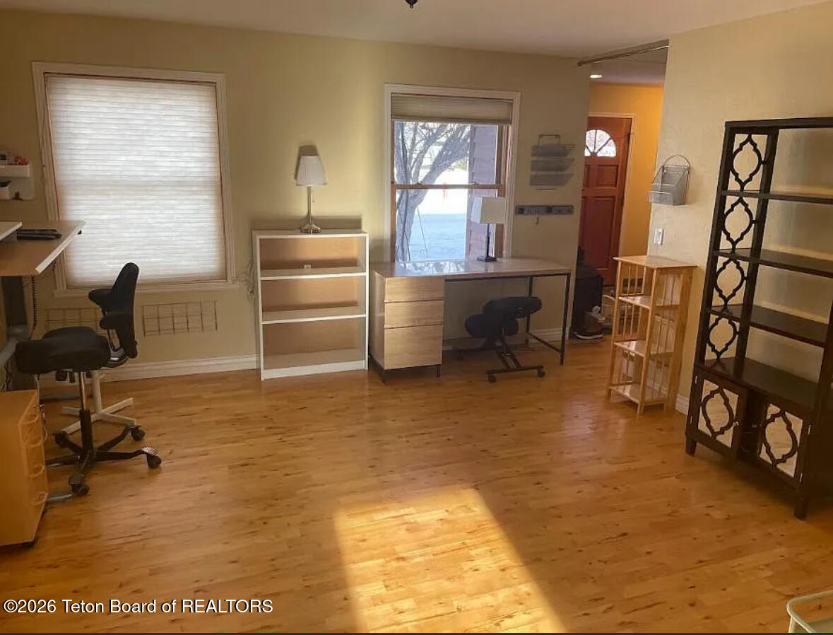 3017 Rangeview Drive Jackson, WY 83001 - Photo 17 of 30 15 Foyer