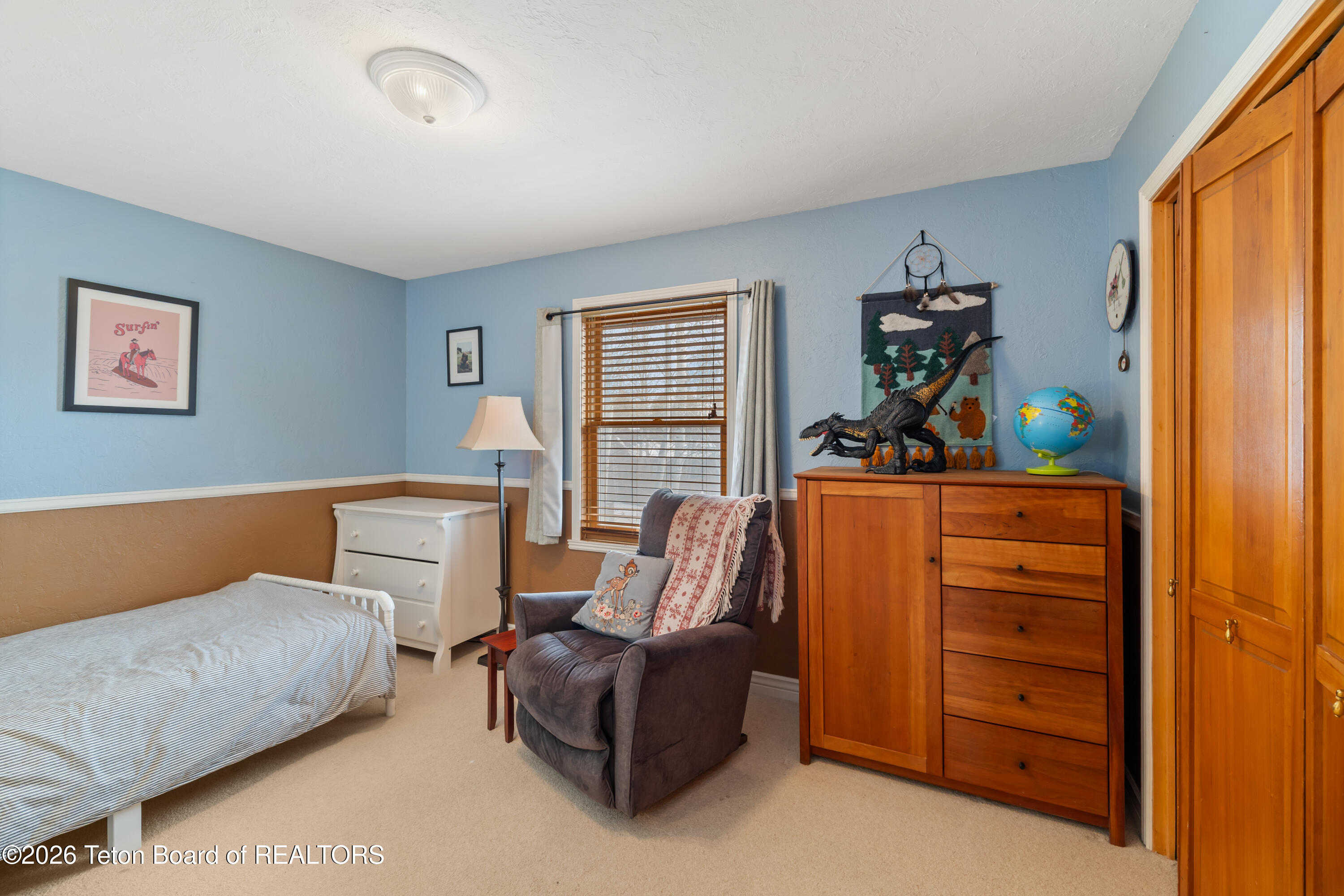 3017 Rangeview Drive Jackson, WY 83001 - Photo 18 of 30 17 Guest Bedroom