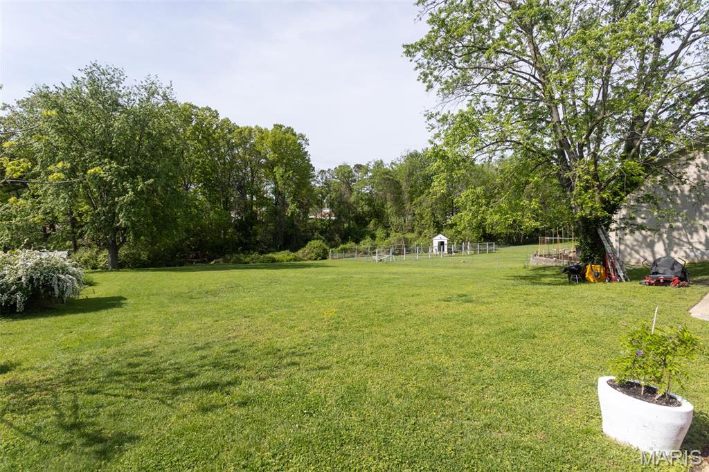 322 Sappington Barracks Road St. Louis, MO 63125 - Photo 5 of 48 Gallery Image 5