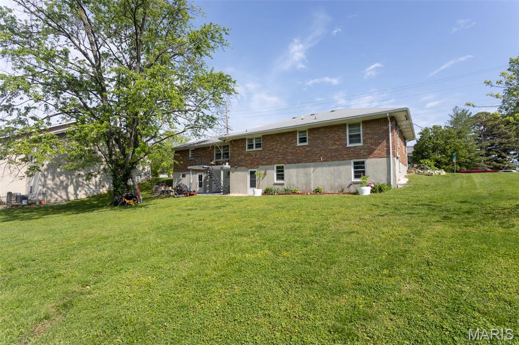 322 Sappington Barracks Road St. Louis, MO 63125 - Photo 6 of 48 Gallery Image 6