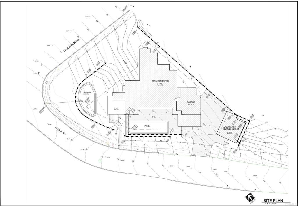 Fulvia Encinitas, CA 92024 - Photo 3 of 6 a black and white photo of a painting