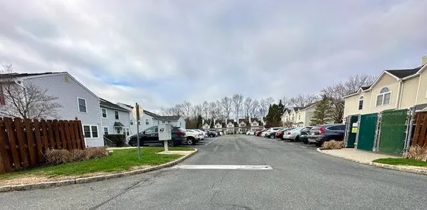 $260,000 | 814 Sierra Drive, Hackettstown, NJ 07840
